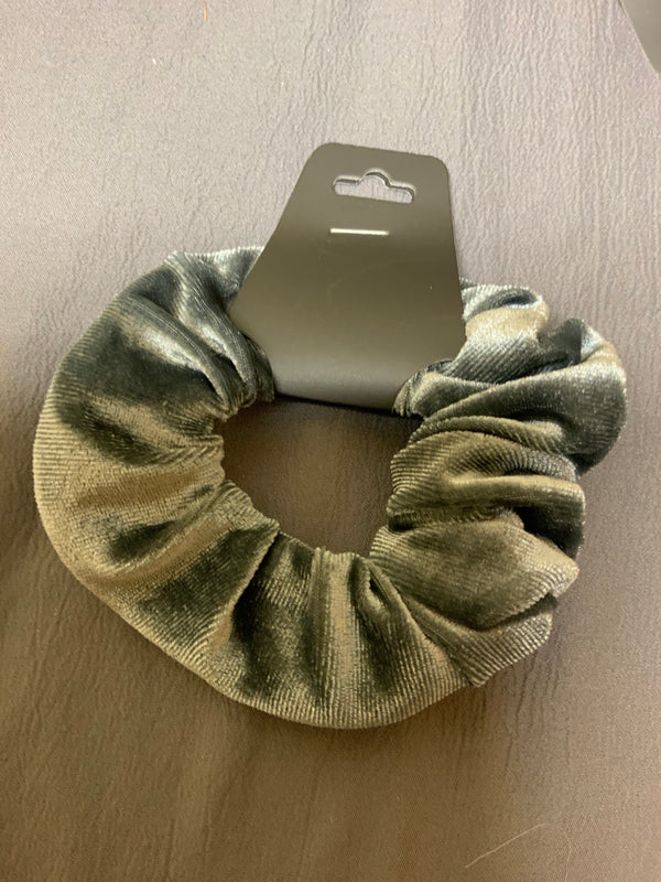 Gray Velvet Zipper Scrunchies